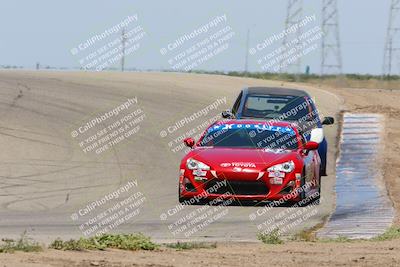 media/Apr-30-2022-CalClub SCCA (Sat) [[98b58ad398]]/Group 2/Race (Grapevine)/